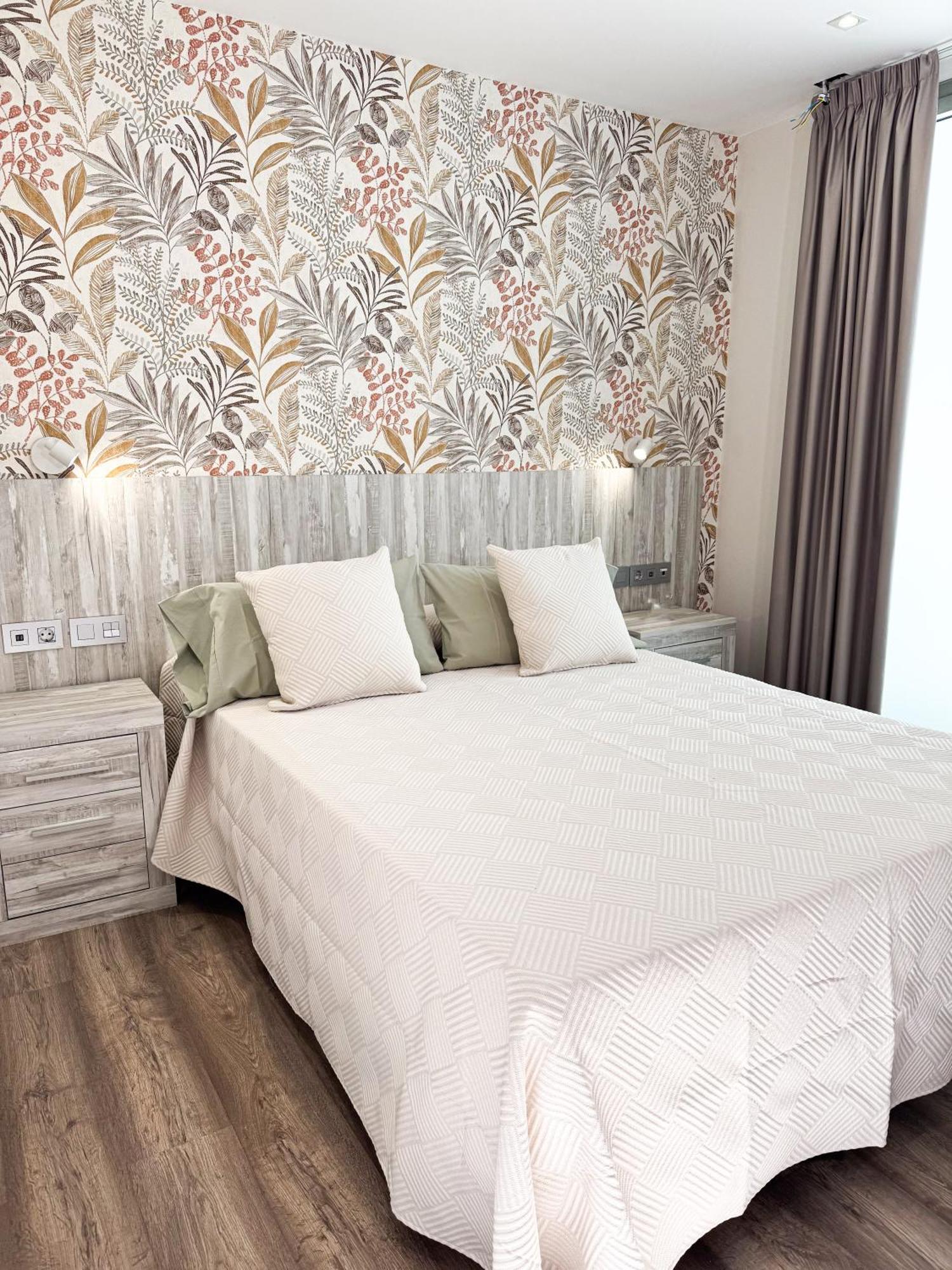 Hotel Boutique Aroma De Mar Chiclana de la Frontera Ngoại thất bức ảnh